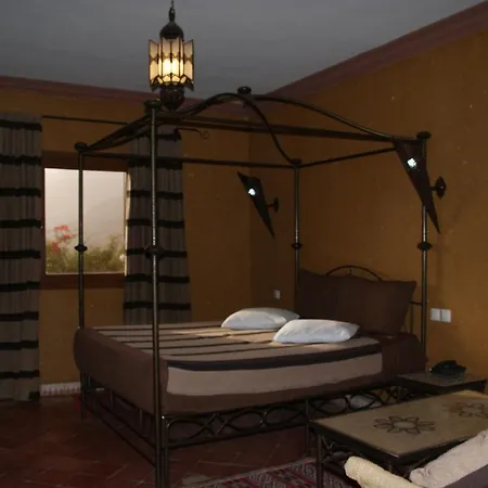 Auberge Kasbah Chez Amaliya Tafraout Extérieur photo